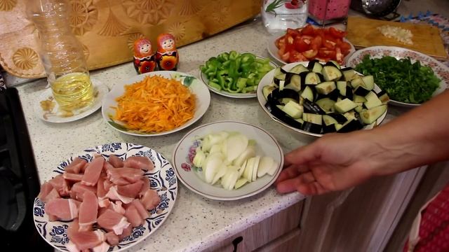 Демьянки ,синенькие, баклажаны тушеные с мясом смотреть онлайн