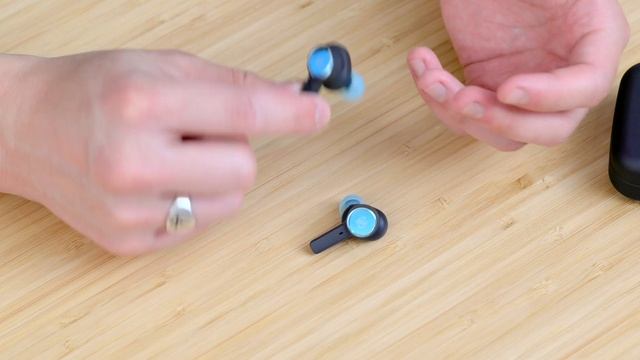 B&O Beoplay EX Review! смотреть онлайн
