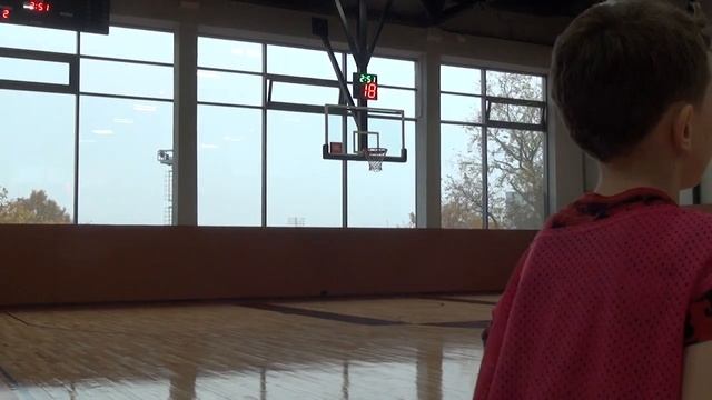 Hoops. 5х5. U10. 3 игра. 1 октября 2022 года. Танцы. смотреть онлайн
