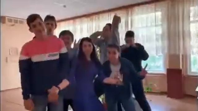 Мы любим Вас, учителя! смотреть онлайн