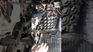 Нива Niva 21214 замена пластиковой обшивки возле левой ноги водителя