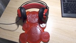 Желейный медведь Валера под грибами/RYTP