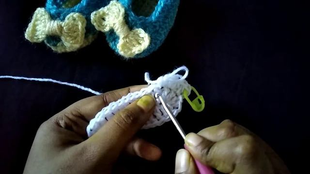 Baby shoe with detailed explanation for beginners 0-1yr in tamil| woolen baby shoe смотреть онлайн