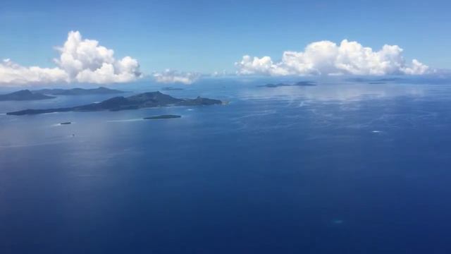 Approaching Chuuk Atoll by Air смотреть онлайн