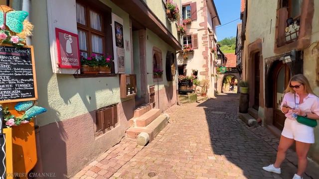 RIQUEWIHR - DECLARED MOST FASCINATING VILLAGE OF WORLD - A IMPRESSIVE MEDIEVAL VILLAGE