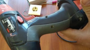 Аккумуляторный шуруповёрт переделываем в сетевой  шуруповёрт. Как перевести шуруповёр на питание 220