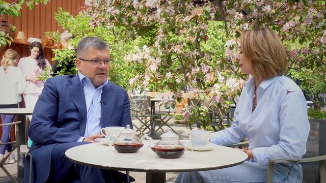 Что является залогом успешного ведения бизнеса в бьюти-индустрии? Александр Фридман смотреть онлайн