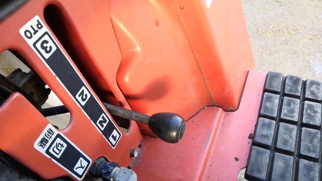 Японский мини трактор Yannar F16D от Kotamoto смотреть онлайн