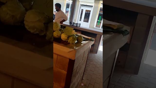 Измаил Овощной рынок Клубника 150-170 грн/15 мая 2022 смотреть онлайн