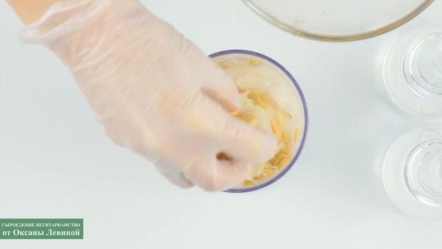 Молоко из дынных косточек. Растительное молоко. RAW рецепты смотреть онлайн