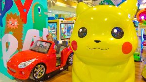 Безумный Шоппинг ЗА 10 МИНУТ / Играем на детской площадке с Покемоном