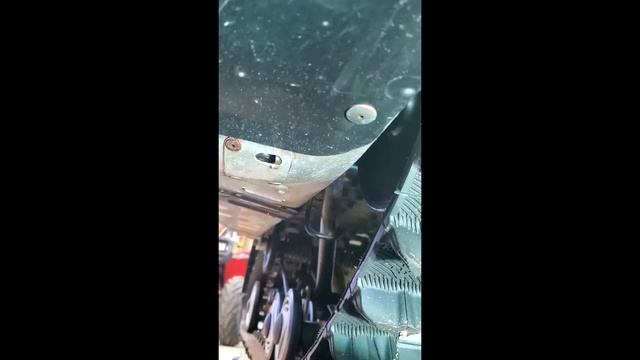 Chaincase Oil Change: Ski-Doo GSX 600 HO Limited Annual Maintenance смотреть онлайн