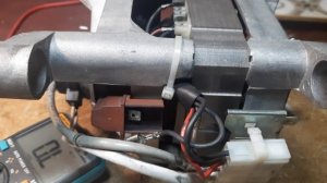 Стиральная машина не выходит на режим отжима.... Проблема найдена! Это мотор стиралки.