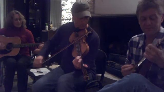 Banjo and Fiddle improvisation.3gp смотреть онлайн