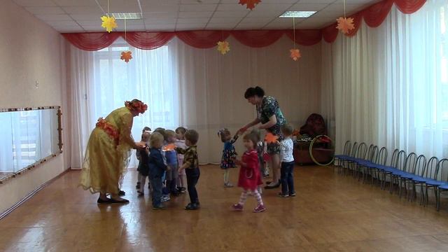 Мой первый утренник смотреть онлайн