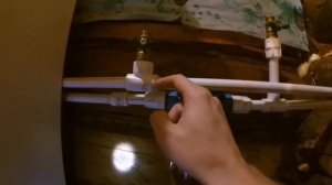 Устраняем течь в месте сварки полипропилена с помощью зажигалки. Лайфхак.