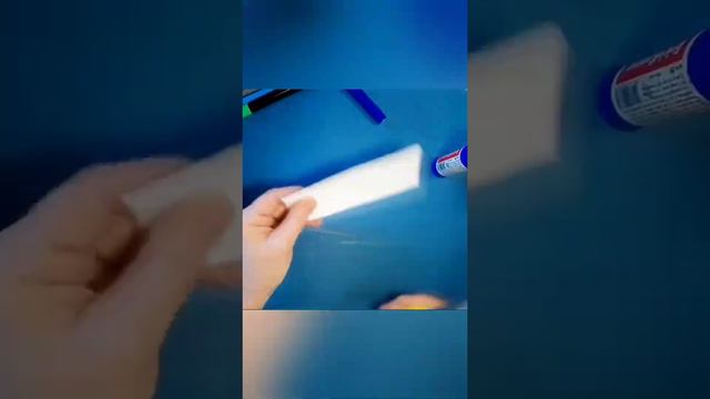 Простая поделка из бумаги на 23 февраля. http://youtu.be/EfWog52I67w смотреть онлайн