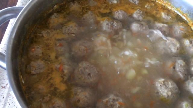 Готовим обед Суп с фрикадельками и Овощное рагу / Ну и варёные мыши))) смотреть онлайн