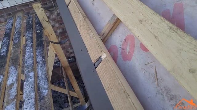 Замена старого покрытия гибкой черепицы на металлочерепицу. смотреть онлайн