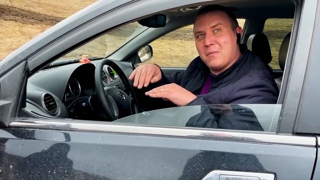 УАЗ Патриот СПОРТ против НИВЫ ЛЕГЕНДЫ на бездорожье! Или лучше купить JAC T6? смотреть онлайн