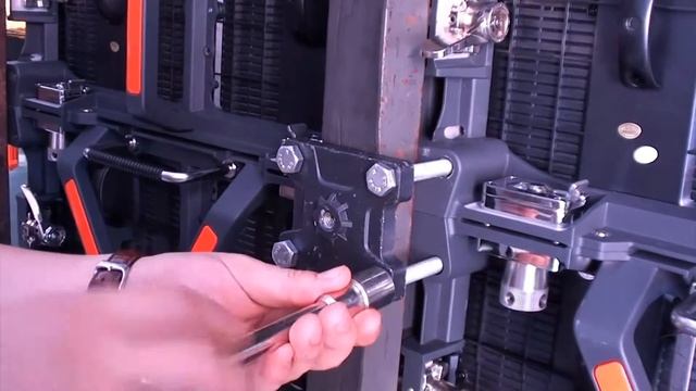 Esdlumen Dazzle Plus led display installation and unfixing modules - www.esdled.com смотреть онлайн