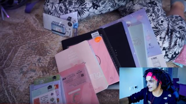 ЗАКУПИЛАСЬ К ШКОЛЕ НА 1 МЛН РУБЛЕЙ? BACK TO SCHOOL смотреть онлайн