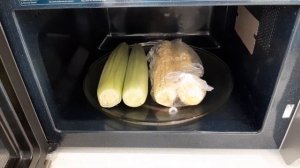 ?КУКУРУЗА В МИКРОВОЛНОВКЕ ЗА 5 МИНУТ/ 2 СПОСОБА ПРИГОТОВЛЕНИЯ