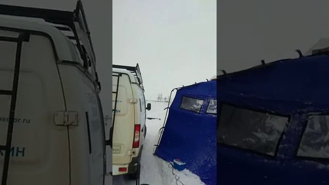 Начало очистки скважины Эрлифтом на водозаборной скважине, труба Vinyl смотреть онлайн
