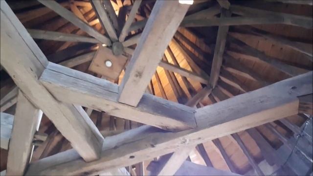 WOW! Muiderslot Castle смотреть онлайн