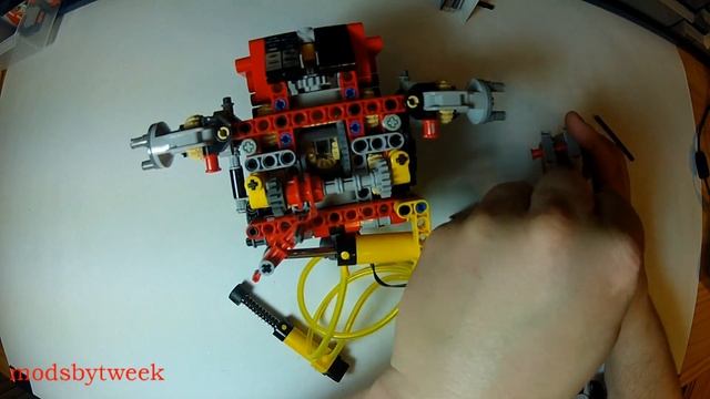 LEGO 9398 4x4 Crawler XL Motors & Locking Diffs Part 3 смотреть онлайн