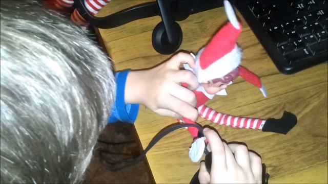 NAUGHTY ELF ON A SHELF IN VR // Virtual Reality // Oculus + Touch смотреть онлайн