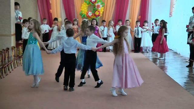 Вальс для мамы смотреть онлайн