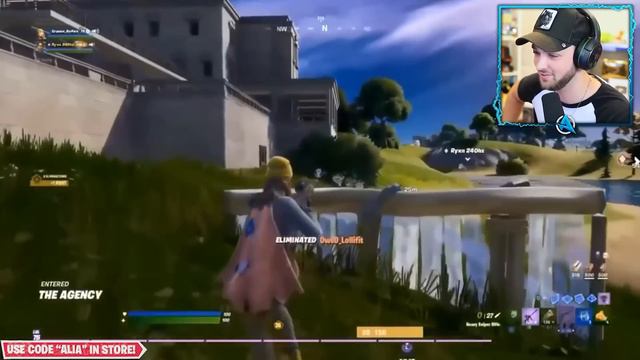 Fortnite *LUCKIEST* Moments EVER! (ONE HOUR) смотреть онлайн