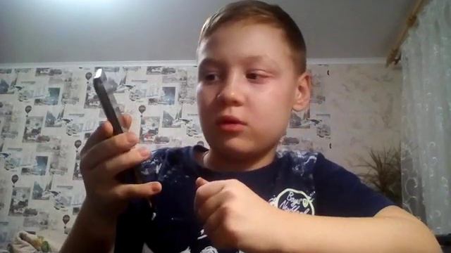 Я нашел коробку в ней лежали телефоны! смотреть онлайн