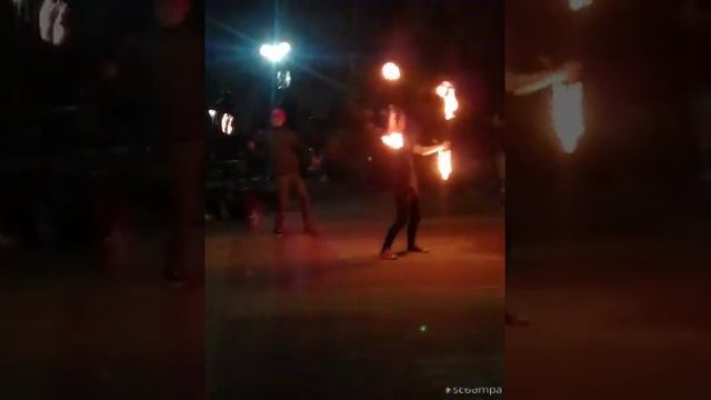 #ПриветПандора Банда играет с огнем! Мини-представление! Ростов-на-Дону.Птушкинская ул. смотреть онлайн