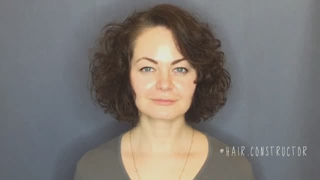 БЫСТРАЯ ТЕХНИКА СТРИЖКИ БОБ / КАРЕ НА КУДРЯВЫЕ ВОЛОСЫ С НЕСВЕДЕННЫМИ ЗОНАМИ.
