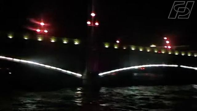 ДСПВидео - Питер: Развод мостов 26.07.2012 смотреть онлайн