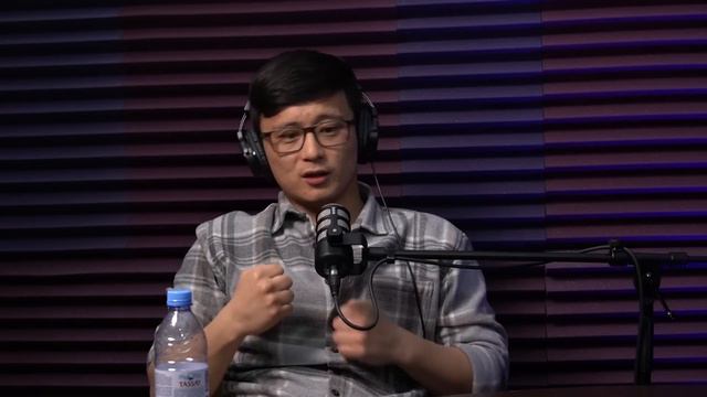 UFC Хабилов воткнул ковбоя Сероне/ Зачем нужно съезжать от родителей/ Stend Up комик Руслан Тай. смотреть онлайн