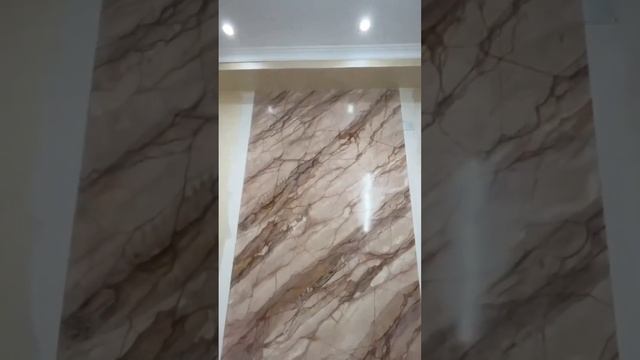 Мраморный слэб из акриловой венеции STUCCO VENEZIANO с тщательной прорисовкой мраморных прожилок. смотреть онлайн