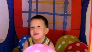 Учим цвета с воздушными шарами, Детские песни семья палец рифмы, Воздушные Шары шоу