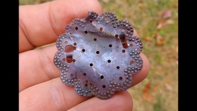 This Massive New Metal Detecting Permission Full of Signals Pays Off With Old Coins & Great Relics! смотреть онлайн