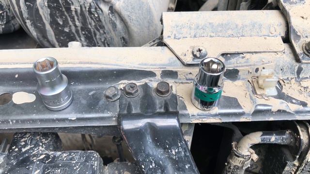 Mitsubishi Pajero Shogun 4M40 4D56 Turbo Diesel Intake Manifold Over-Boost Valve replace plug block смотреть онлайн