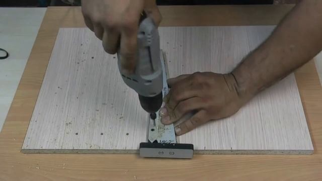 МК 21 Мебельный кондуктор для полкодержателей и стяжек минификс смотреть онлайн