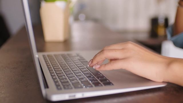 Home Office: как удобно оборудовать? смотреть онлайн
