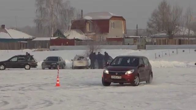 Sandero-2012.mp4 смотреть онлайн