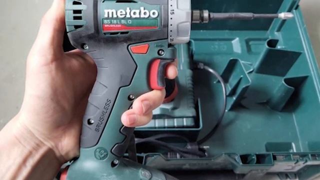 Аккумуляторная Дрель-Шуруповерт Metabo BS 18 L BL Q 602327500 смотреть онлайн