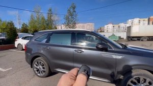 Kia Sorento функция движения с ключа