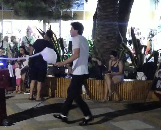 Адлер - Давид на набережной (29.08.2023) смотреть онлайн