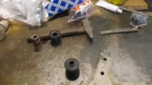 ланос замена сайлентблоков и шаровой переднего левого рычага