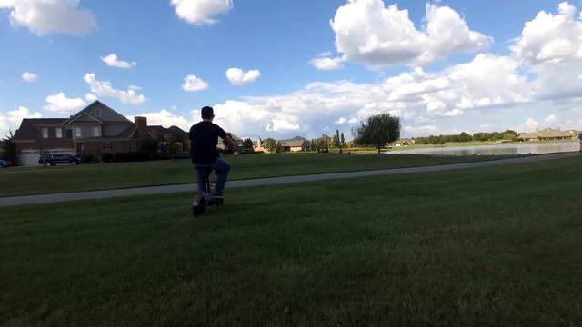 Kobra Seated Electric Scooter! (Falcon PEV) смотреть онлайн